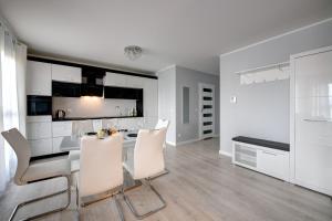 Live & Travel Apartments - Waterlane Island