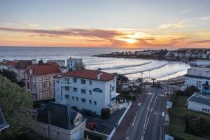 Hotels Hotel Belle Vue Royan : photos des chambres