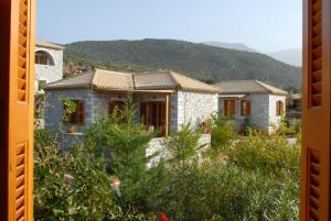 Mouses Apartments-Kardamyli Messinia Greece