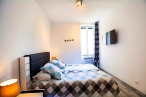 Appartements *DOLCE NIMES - T2 STANDING - CLIM * : photos des chambres