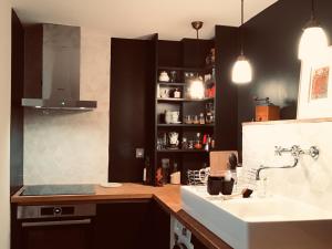 Elegant and cosy flat near Montmartre