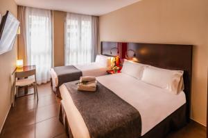 Triple Room room in SM Hotel Teatre Auditori