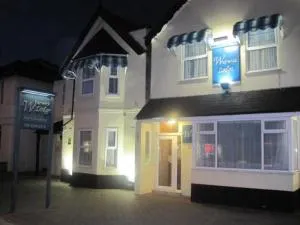 华威旅舍 - 切辛顿