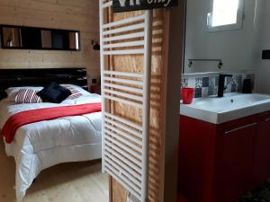 Chalets Les Pilotis Du Cognac : photos des chambres