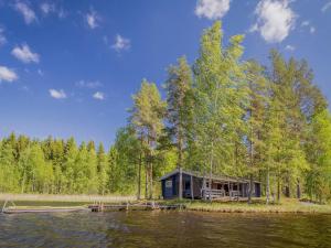 Holiday Home Aurinkoniemi by Interhome