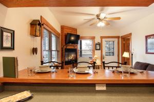 Powell Peak 104 Condo