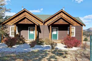 Mount Acoma 38 Condo