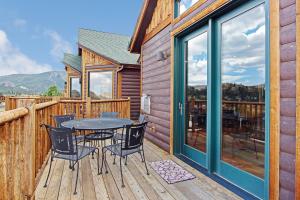 Mount Cairns 16A Condo