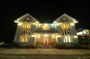 CIngjing Farm Jenku Villa - Jen-chuang