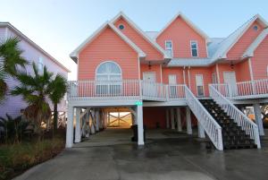 Five-Bedroom House room in Shellchase ( 5-Bedroom Home ) Home
