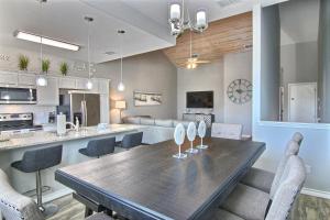 Two-Bedroom Apartment room in Sandy Sea-Clusion Condo