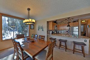 One-Bedroom Apartment room in A11 Snowblaze Athletic Club Condo