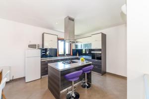 Villa Maslina with private pool on quiet location - by TA Leut Agency 