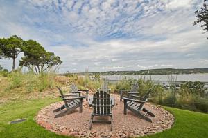 Accommodation in Spicewood