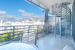 Penthouse De Soleil South Beach - on Ocean Drive Miami Beach