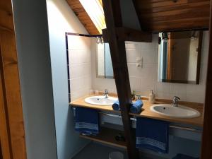 B&B / Chambres d'hotes Mountain Vacances - Maison Rachou : photos des chambres