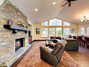 Four-Bedroom House room in 3093 Jacarillo Trl Home