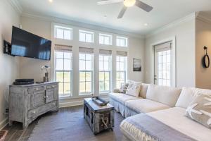 Two-Bedroom Apartment room in Sunny Port Aransas Resort
