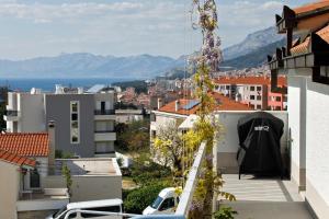 Apartment & Rooms Nugal Makarska