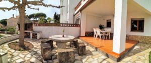 VACAY Apartamento Montgo, agradable jardin! en Costa Brava lEscala!