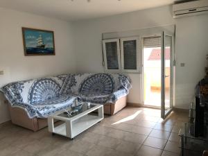 APARTMANI LIVK