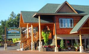 Lake Crest Inn