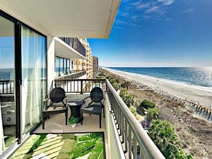 Two-Bedroom Apartment room in South Ocean Condo #502 Condo