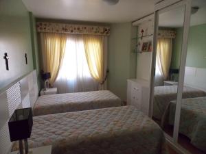 Apto 6 pessoas prox Rua Coberta