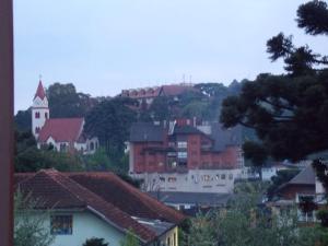 Apto 6 pessoas prox Rua Coberta