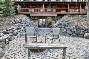 Three-Bedroom House room in Musky Bay- Hiller Vacation Homes Home