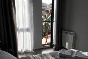 Sunny Apartment Ortachala