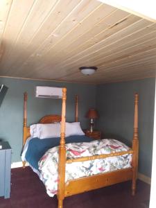 Queen Room - Non-Smoking room in Big Horn Motel