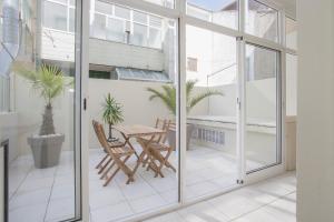 Liiiving in Porto - Terrace Downtown Apartment