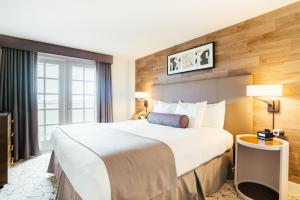 One-Bedroom Suite room in Warwick Denver