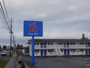Motel 6-Burlington, WA