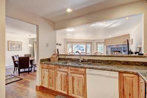 Ffd7 Frostfire Condo