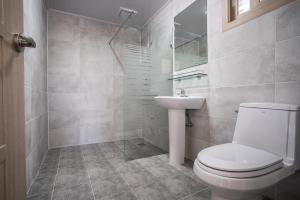 1 베드룸 하우스 욕실