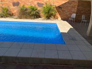 Jumbuck Motor Inn with Pool
