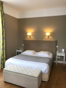 Hotels Hotel Le Renoir : photos des chambres