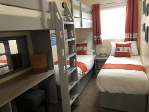 Promenade Double Room room in Explorers Retreat Matlock Bath