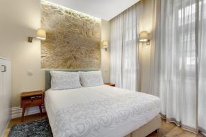 Oporto Home Wine Cellars