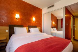 Hotels Kyriad Avignon - Palais des Papes : photos des chambres