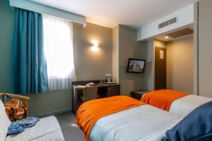 Hotels Kyriad Avignon - Palais des Papes : photos des chambres