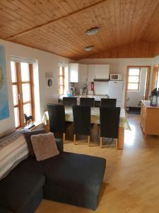 Arabær Holiday Home