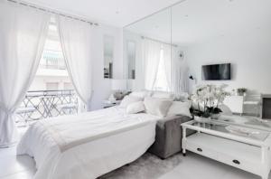 PALAIS MIRAMAR CROISETTE APART 1 MIN CARLTON