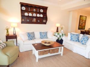 Three-Bedroom House room in 314 Holiday Isle 314 Condo