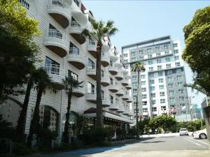 Pearl Hotel Jeju - Yŏndong-ni