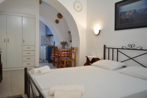 Volta Stonehouse Apartments Kythira Greece