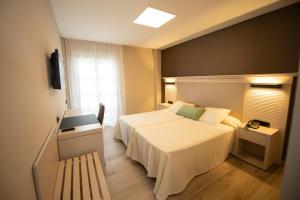 Double or Twin Room with Pool View room in Hotel Diufain