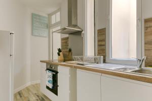 DETAILED HOUSEHOLD Brand new flat City Center